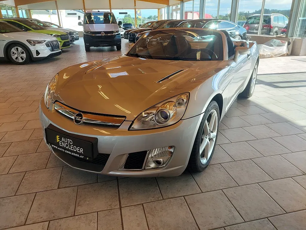 Opel Gt 2008 photo 2