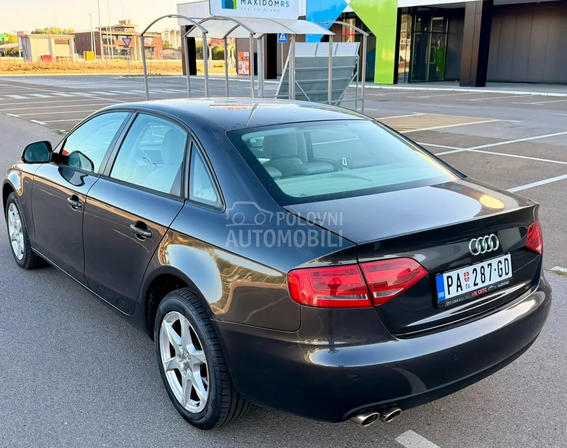 Audi A4 2009 photo 5