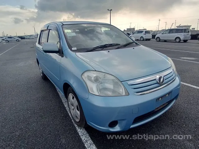 Toyota Raum