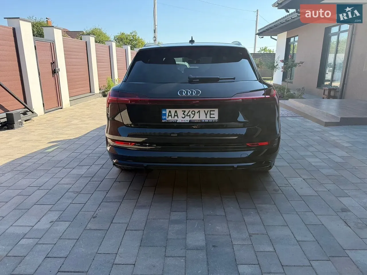 Audi E-Tron S 2022 photo 5