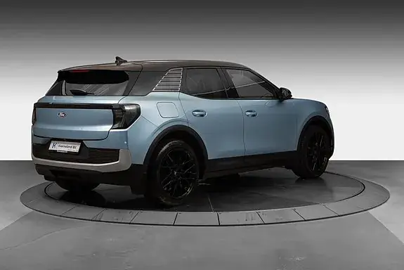Ford Explorer 2025 photo 5
