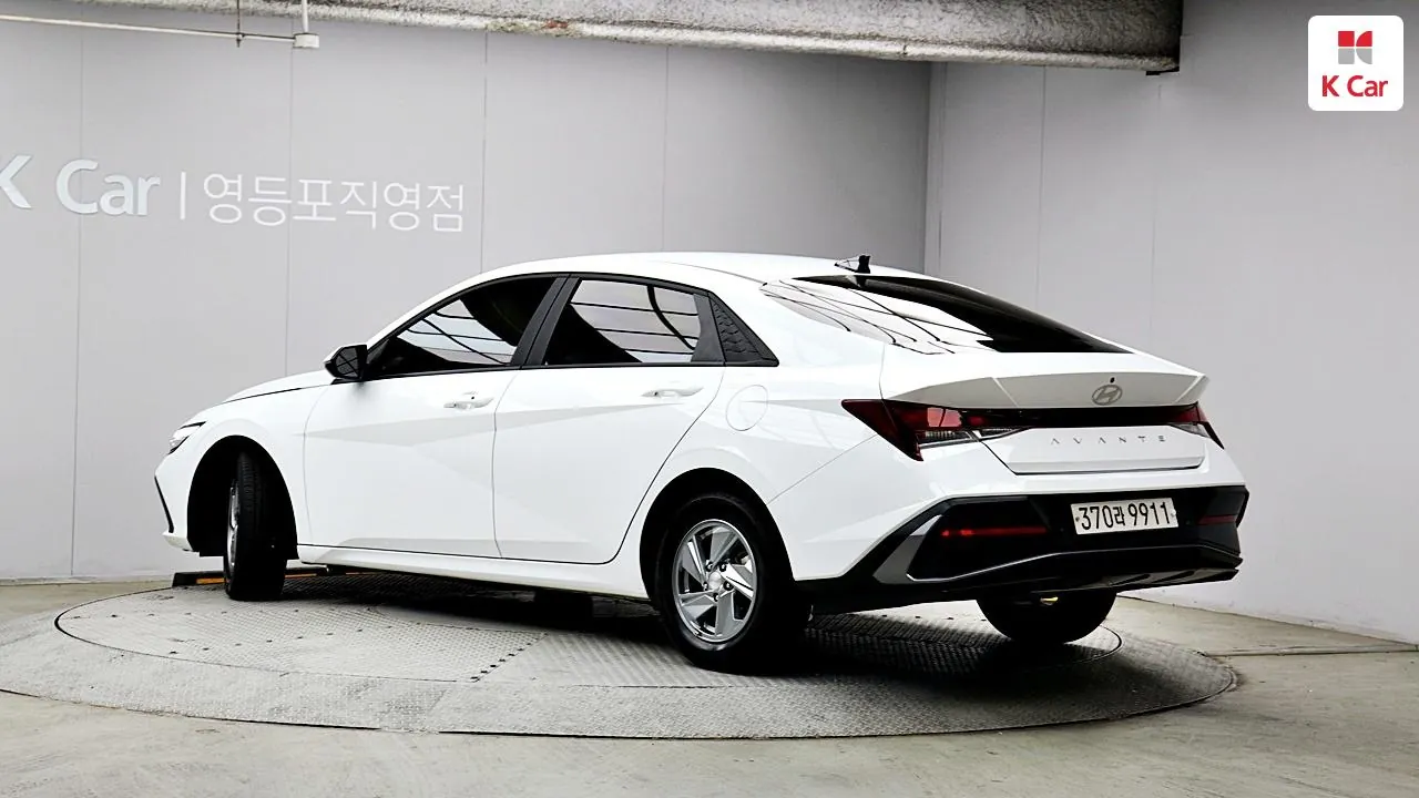 Hyundai Avante 2024 photo 2