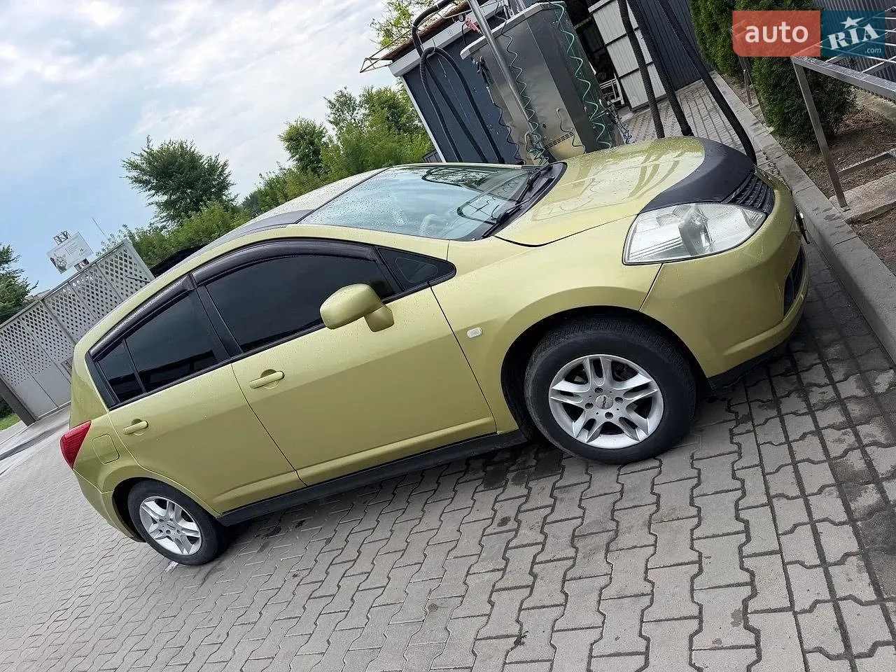 Nissan Tiida 2007 photo 2