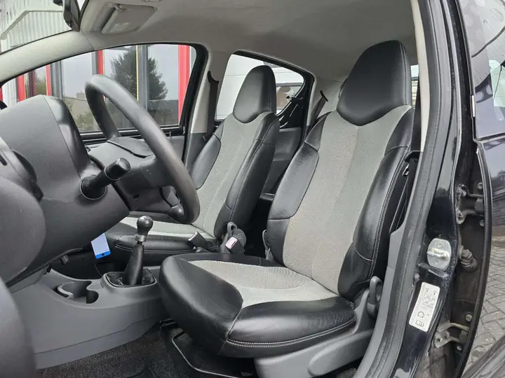 Toyota Aygo 2010 photo 4