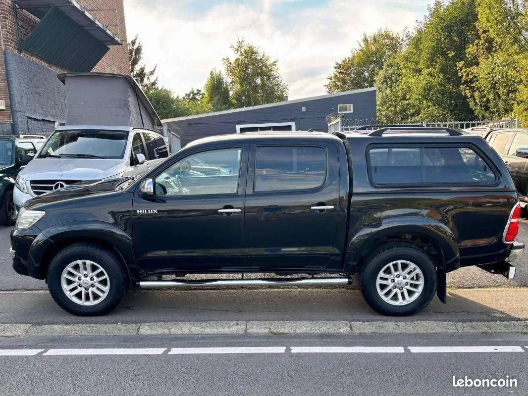 Toyota Hilux 2014 photo 3