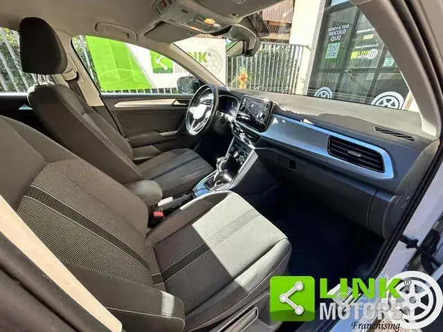 Volkswagen T-Roc 2022 photo 4