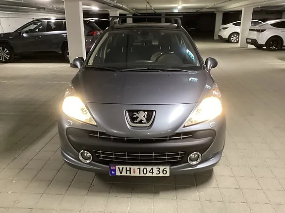 Peugeot 207 2008 photo 2