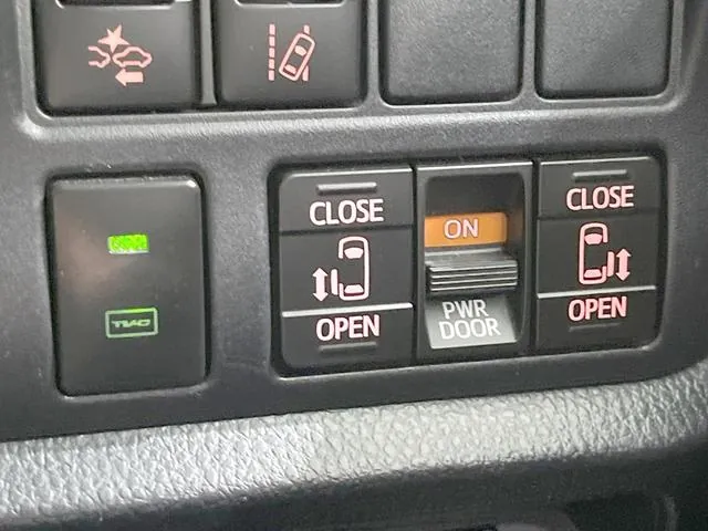 Toyota Volkswagen 2018 photo 5