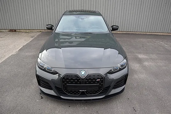 BMW I4 2023 photo 3