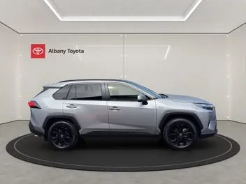 Toyota Rav4 2025 photo 3