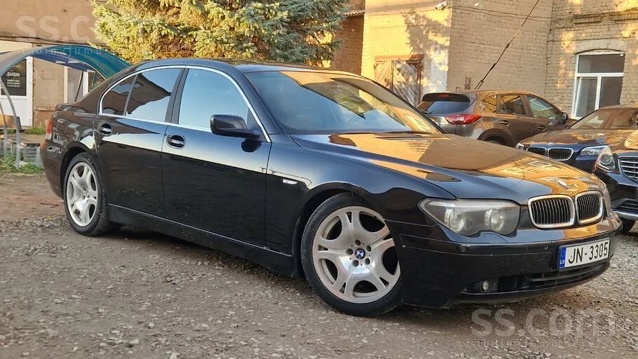 BMW 735I 2002 photo 3