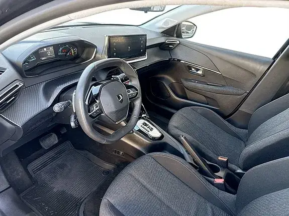 Peugeot 208 2025 photo 4