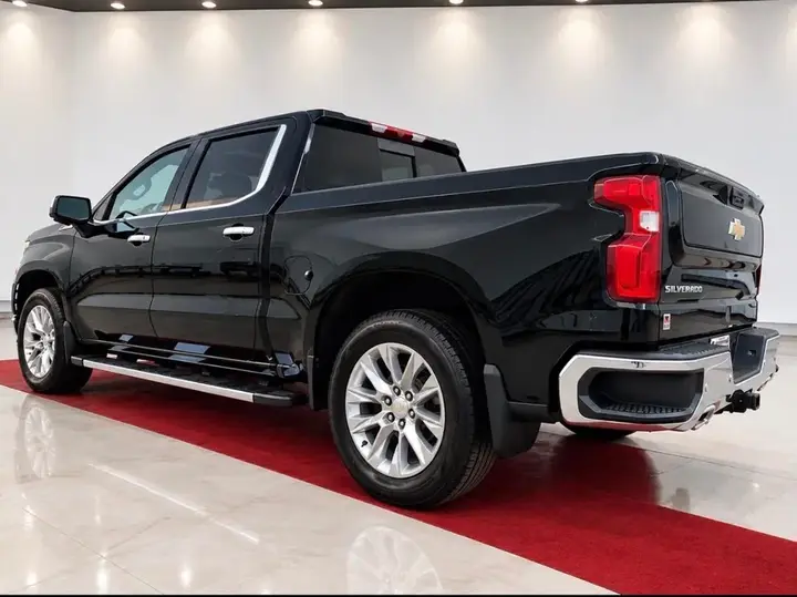 Chevrolet Silverado 1500 2022 photo 4