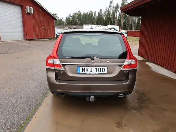 Volvo V70 2015 photo 5