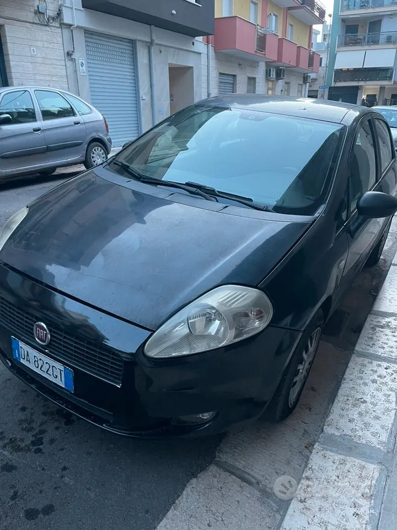 Fiat Grande Punto 2006 photo 4