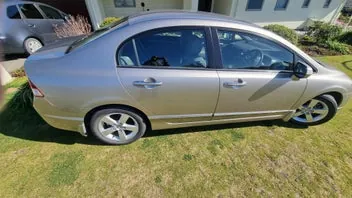 Honda Civic 2006 photo 2