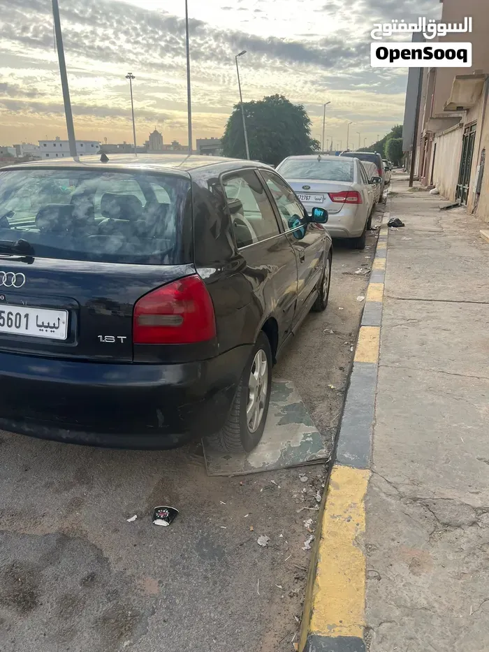 Audi A4 2003 photo 3