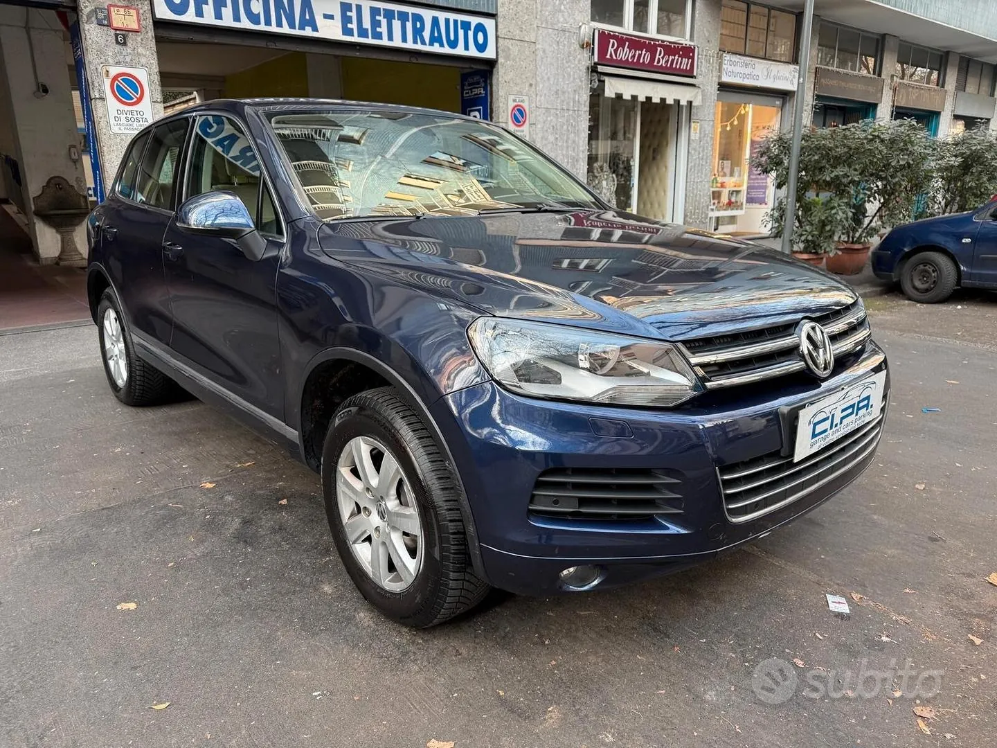 Volkswagen Touareg