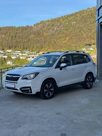 Subaru Forester 2016 photo 2