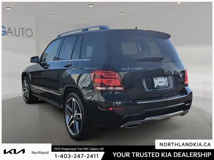 Mercedes-Benz Glk Class 2015 photo 2