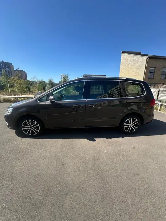 Volkswagen Sharan 2016 photo 4