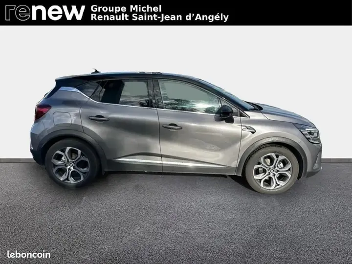 Renault Captur 2023 photo 4