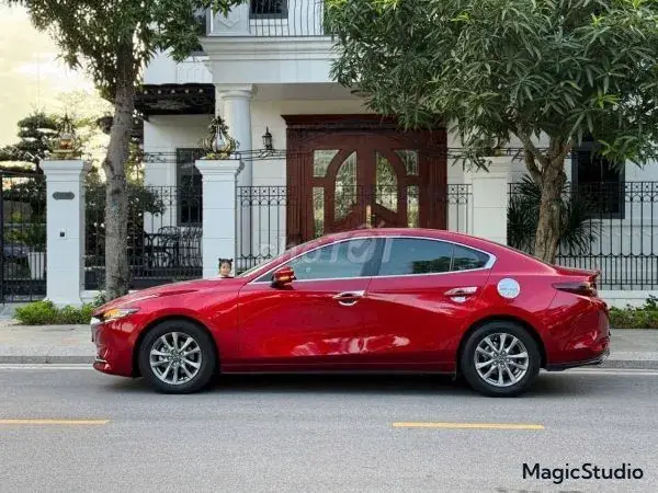 Mazda 3 2023 photo 3