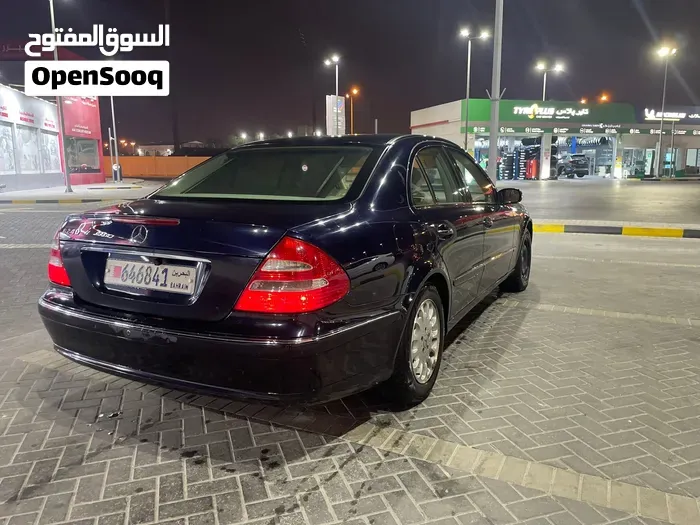 Mercedes-Benz E-Class 2003 photo 3
