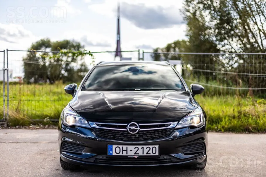 Opel Astra 2016 photo 3