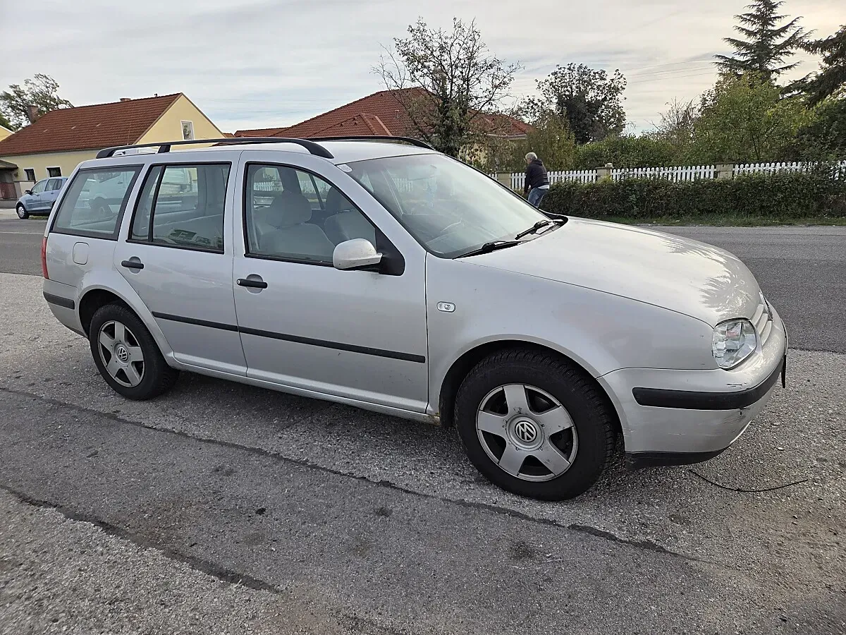 Volkswagen Golf 2000 photo 2