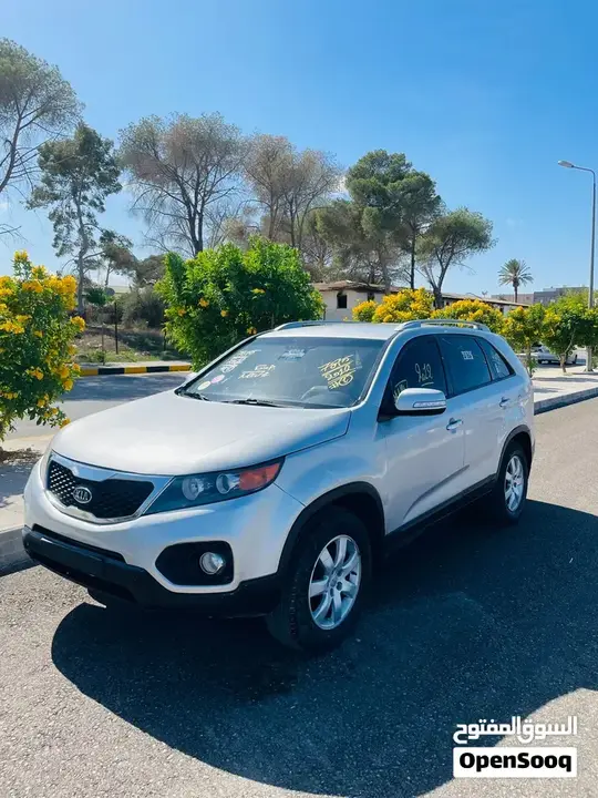 Kia Sorento 2012 photo 2