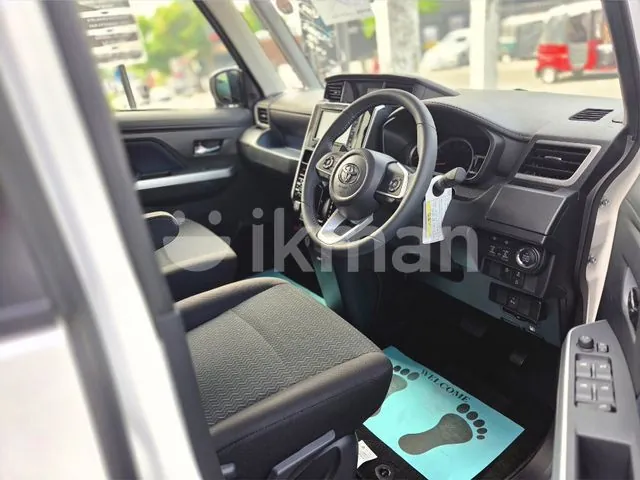 Toyota Roomy 2025 photo 3