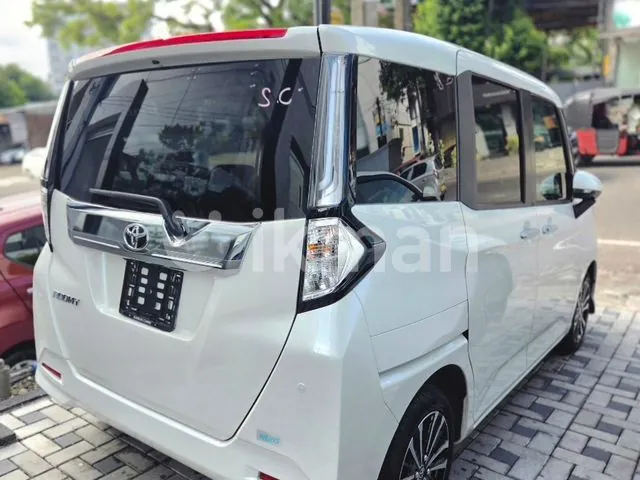 Toyota Roomy 2025 photo 2