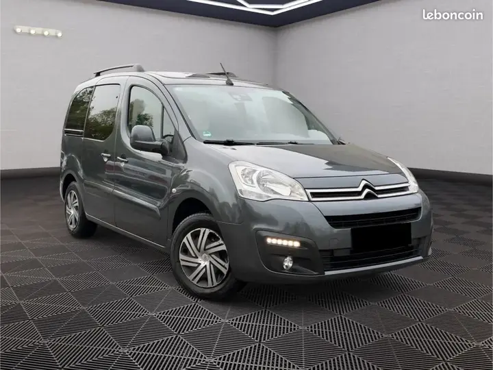 Citroen Berlingo 2017 photo 3