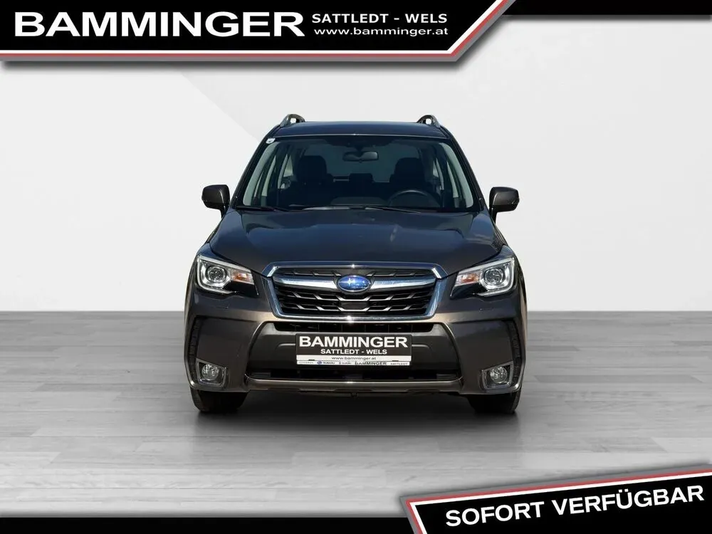 Subaru Forester 2017 photo 2