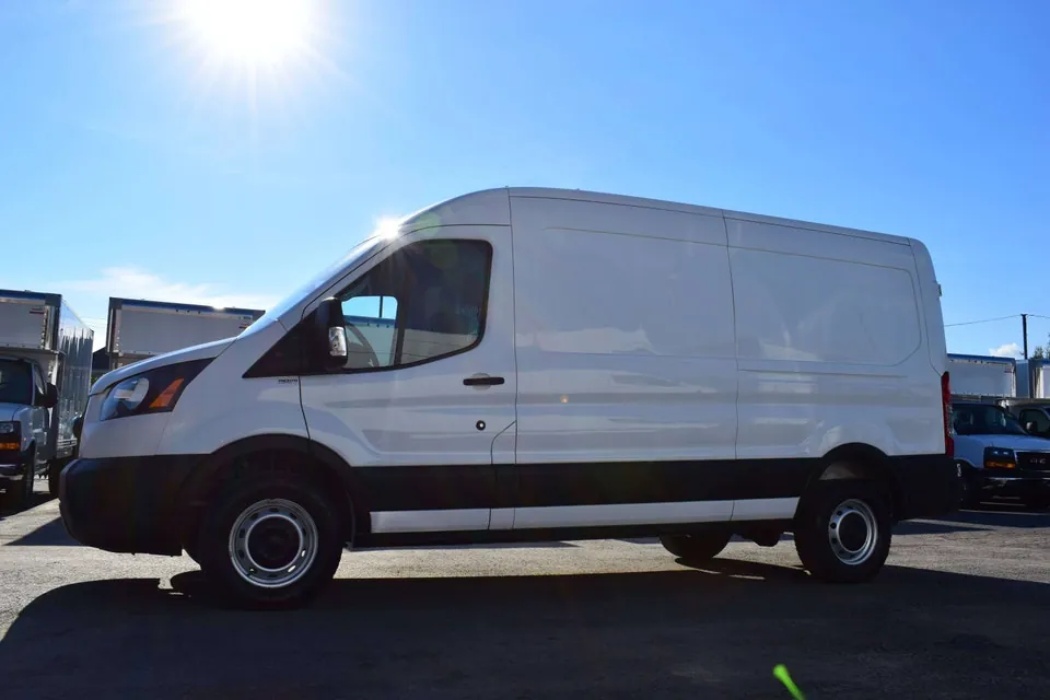 Ford Transit 2021 photo 4
