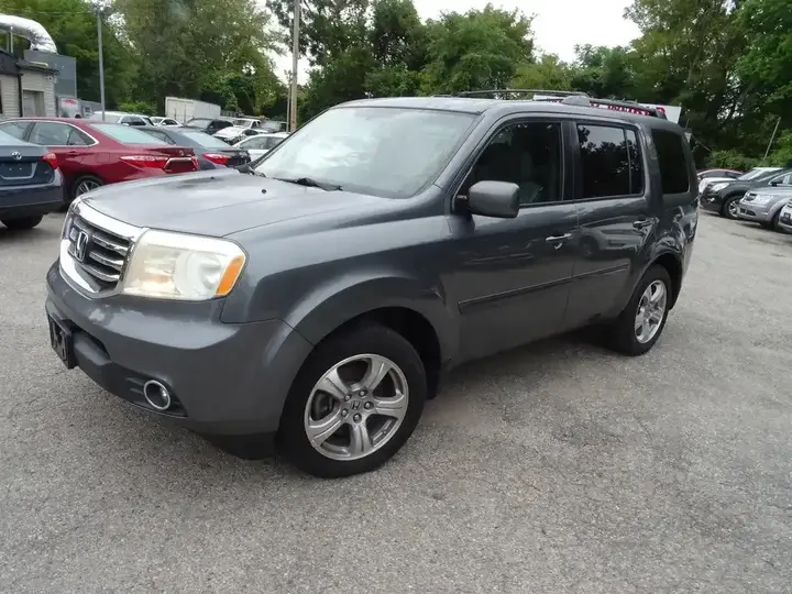 Honda Pilot 2013 photo 2