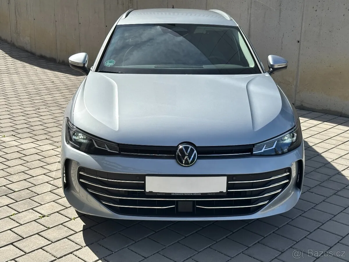 Volkswagen Passat 2025 photo 3