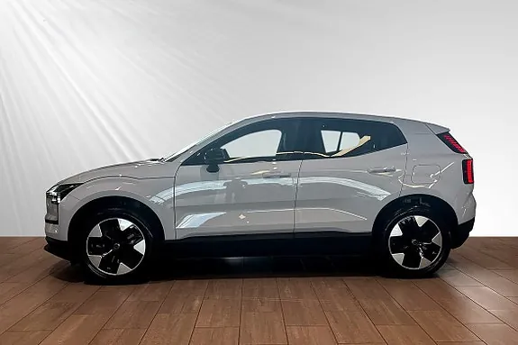Volvo Ex30 2027 photo 2