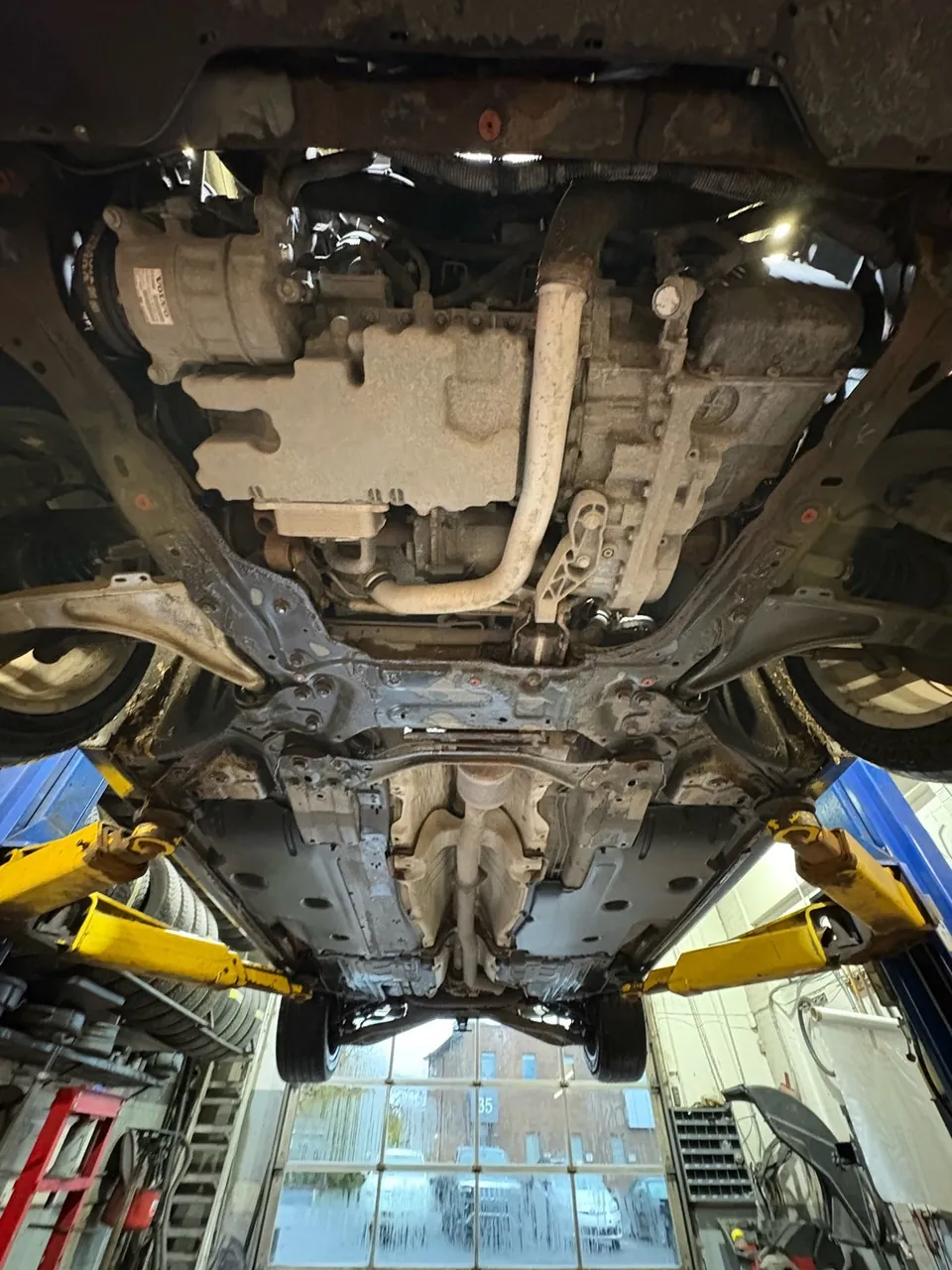 Volvo V60 2015 photo 4