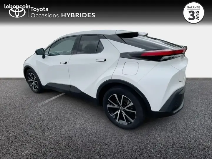 Toyota C-Hr 2025 photo 4
