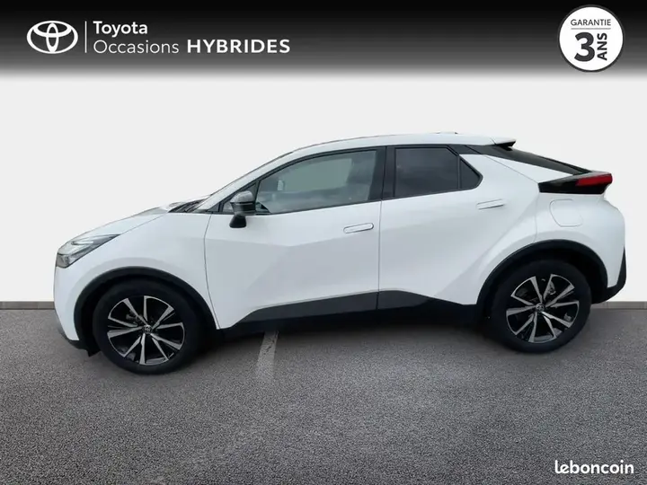 Toyota C-Hr 2025 photo 2