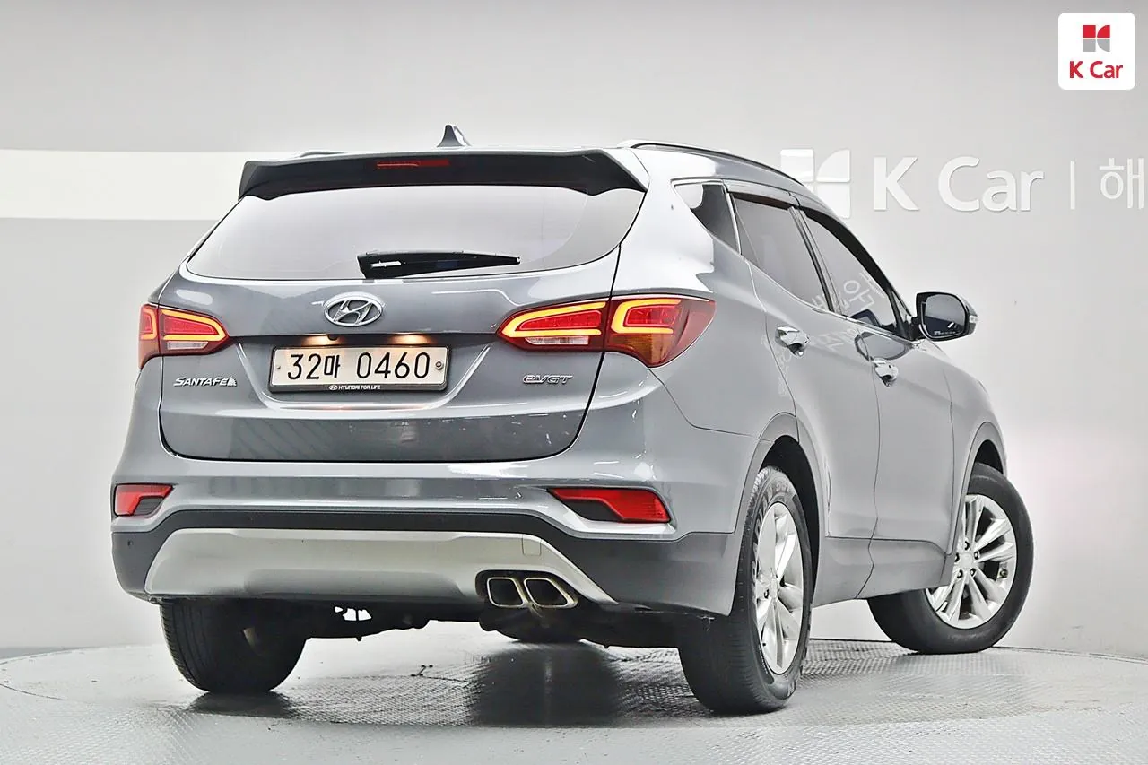 Hyundai Santa Fe 2016 photo 2