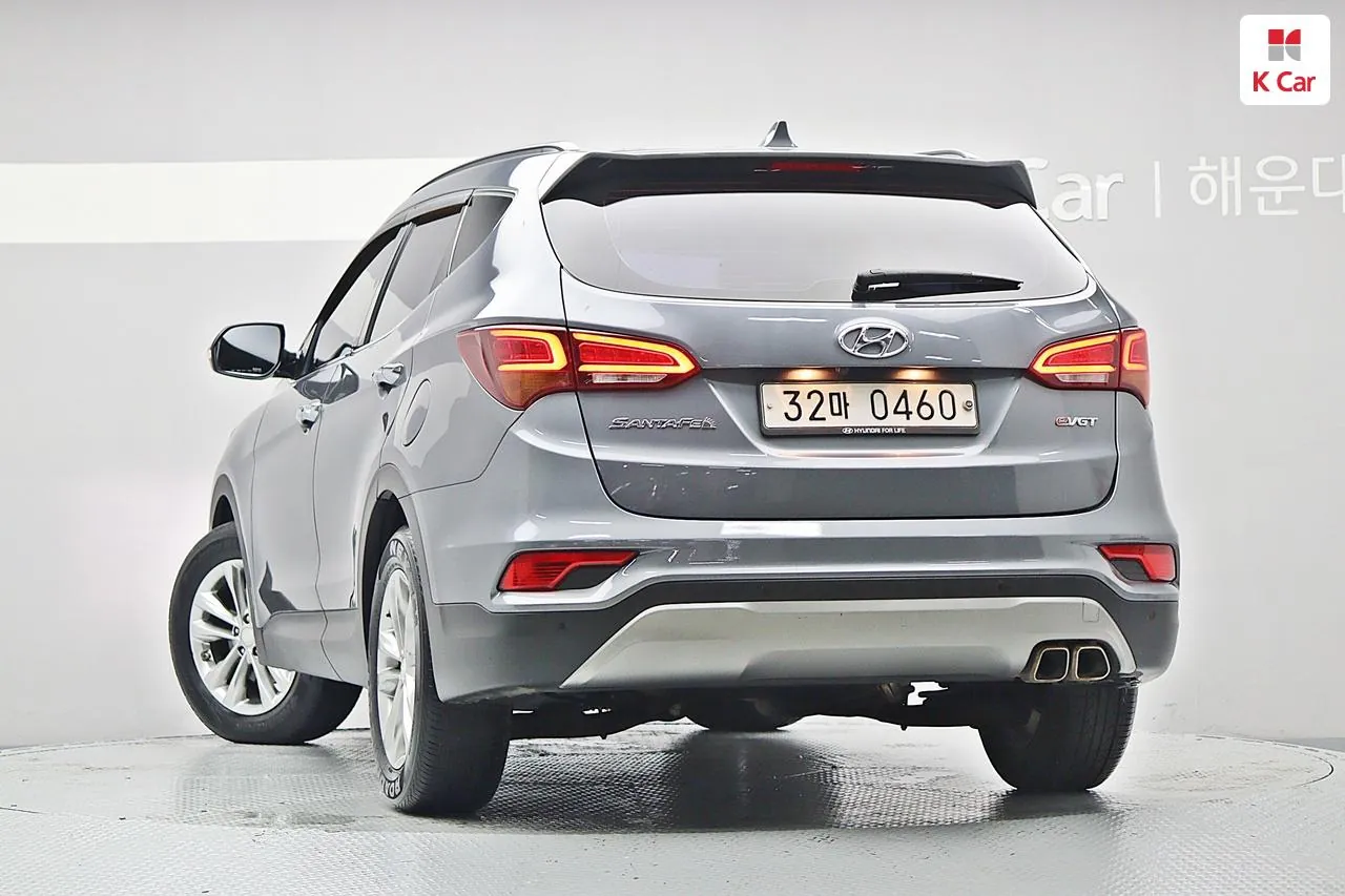 Hyundai Santa Fe 2016 photo 4