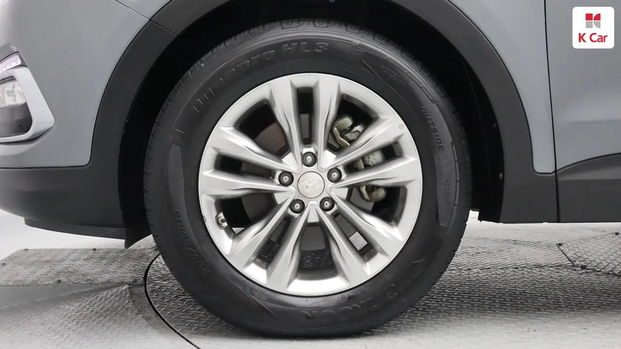 Hyundai Santa Fe 2016 photo 5