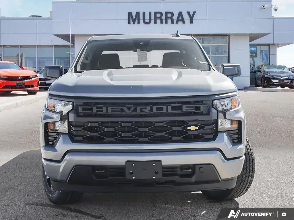 Chevrolet Silverado 1500 2026 photo 2