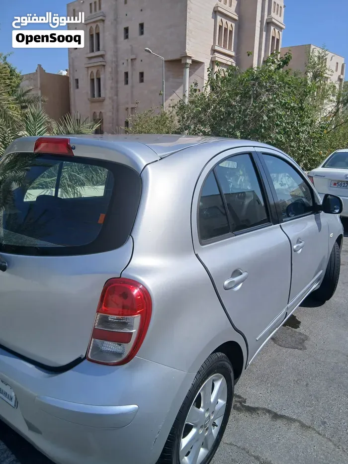 Nissan Micra 2013 photo 2