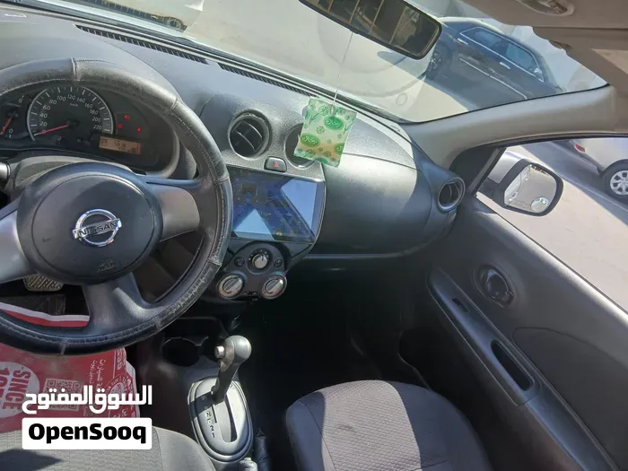 Nissan Micra 2013 photo 4