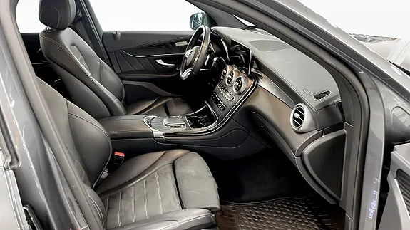 Mercedes-Benz Glc300 E 2021 photo 3