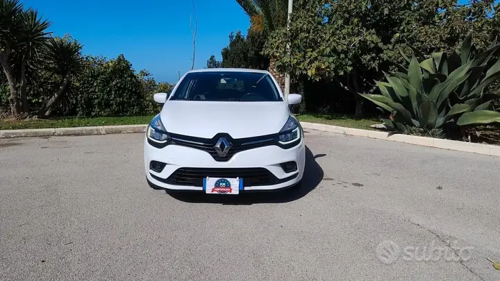 Renault Clio 2017 photo 3